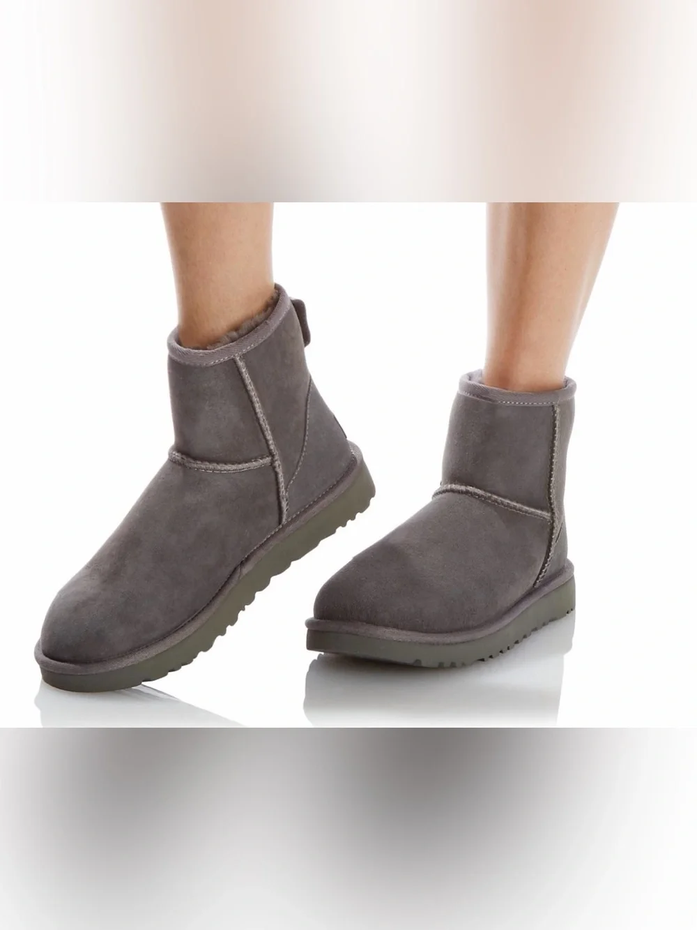 UGG Mini Classic Grey